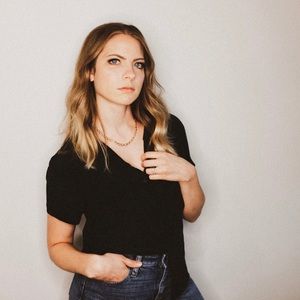 Jones New York 100% Silk Button-Up Blouse